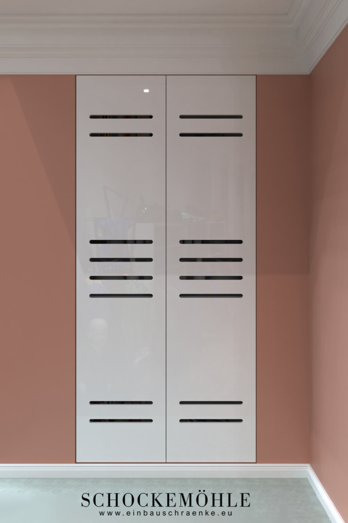 Einbauschrank